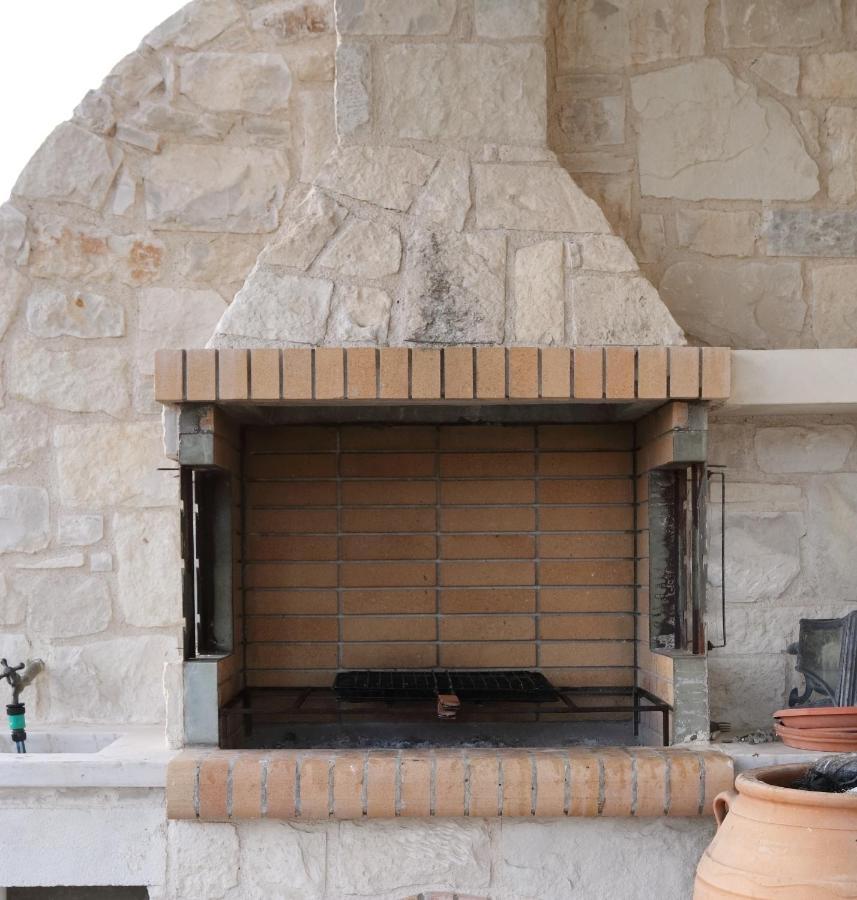 Villa Athina - Irene Country House إرابيترا المظهر الخارجي الصورة