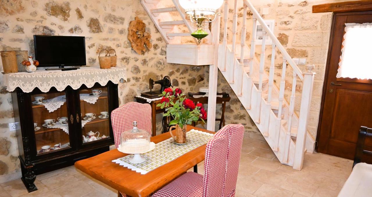Villa Athina - Irene Country House إرابيترا المظهر الخارجي الصورة