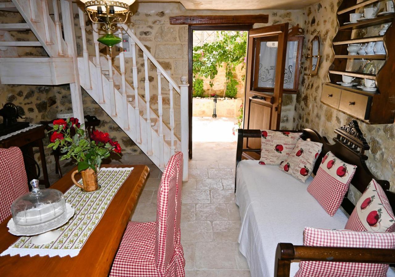 Villa Athina - Irene Country House إرابيترا المظهر الخارجي الصورة