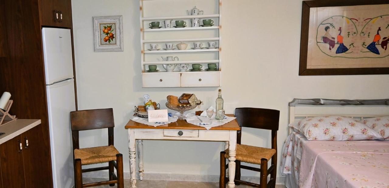 Villa Athina - Irene Country House إرابيترا المظهر الخارجي الصورة